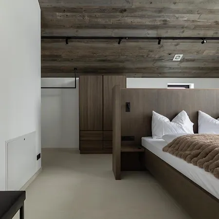 Daire Mountain - Luxury - Near Ischgl - Panorama Mountain View - Penthouse &