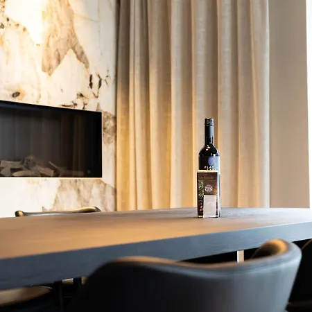 Mountain Kappl - Luxury - Near Ischgl - Panorama Mountain View - Penthouse & Apartment